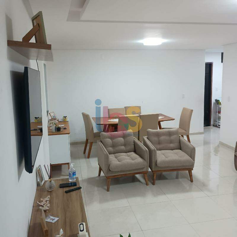 Casa, 3 quartos, 218 m² - Foto 4