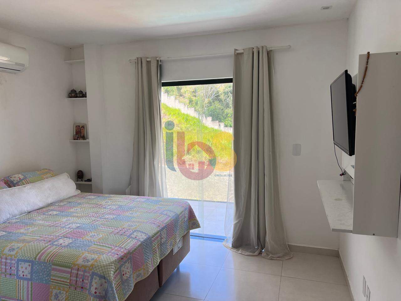 Casa, 4 quartos, 220 m² - Foto 13