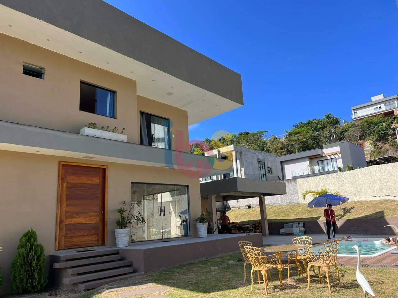 Casa, 4 quartos, 220 m² - Foto 2