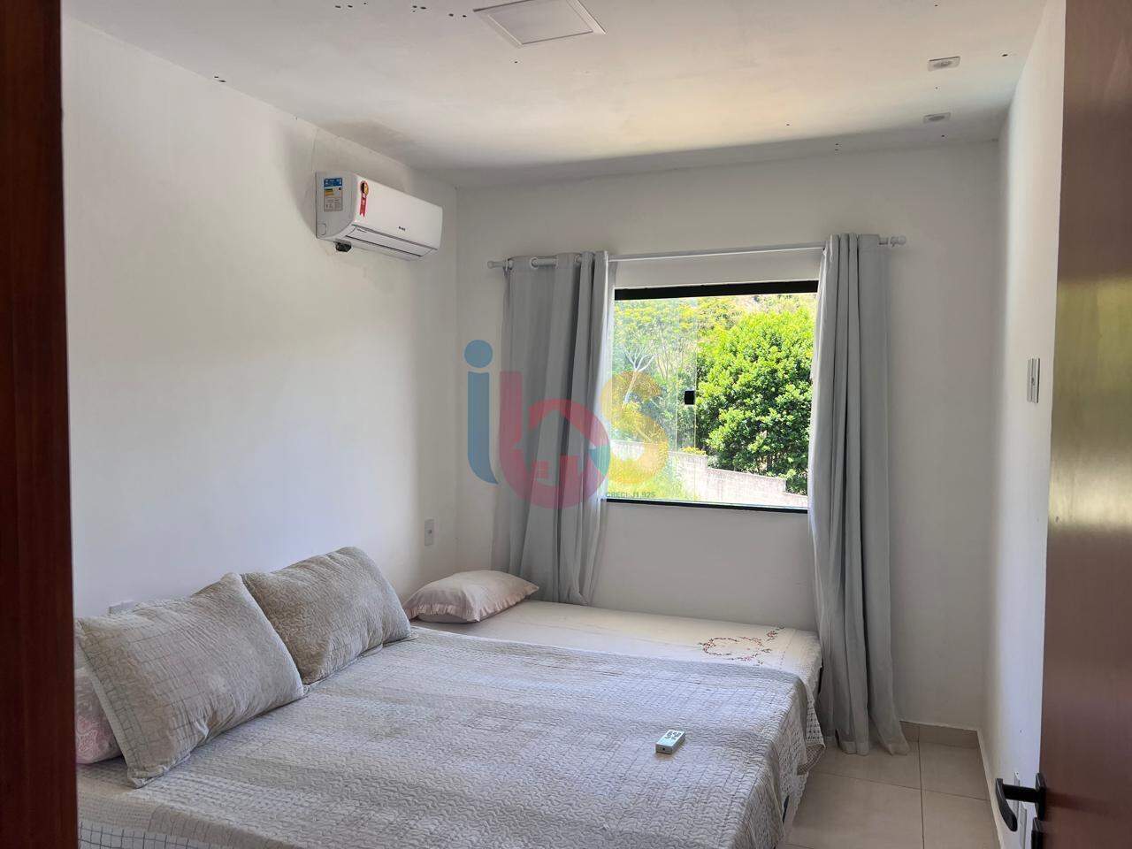 Casa, 4 quartos, 220 m² - Foto 12
