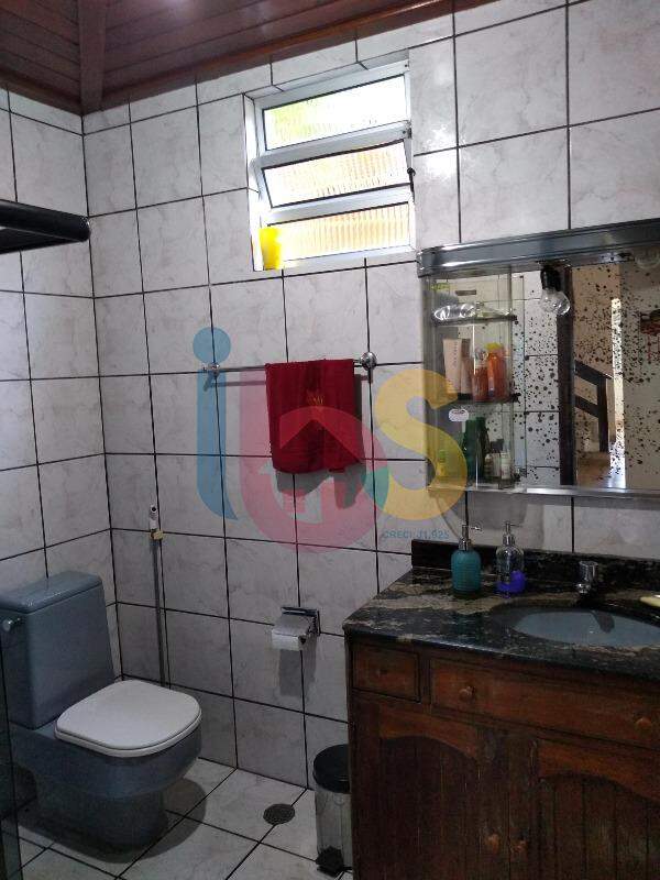 Casa à venda com 3 quartos, 150m² - Foto 17