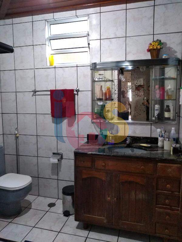 Casa à venda com 3 quartos, 150m² - Foto 18