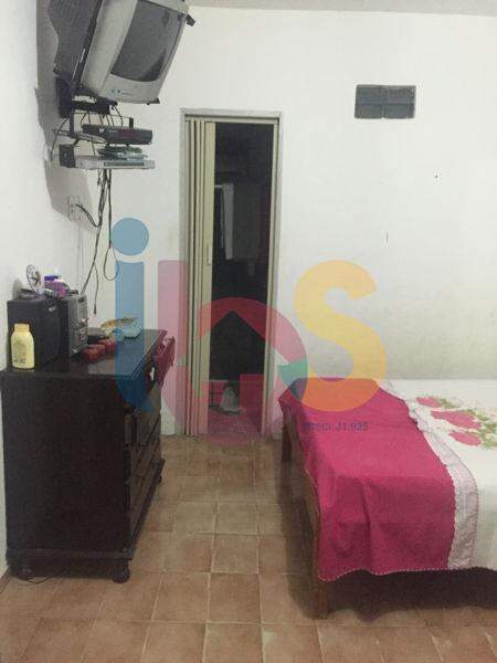 Casa à venda com 3 quartos, 80m² - Foto 8