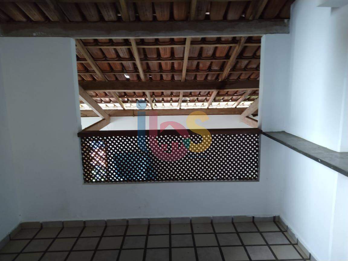 Casa à venda com 4 quartos, 184m² - Foto 19