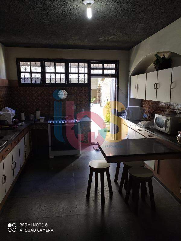 Casa à venda com 3 quartos, 520m² - Foto 14