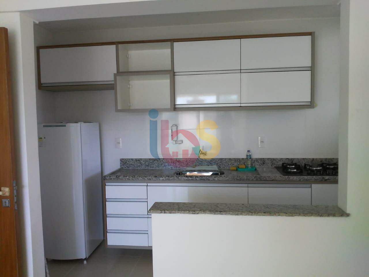 Apartamento à venda com 2 quartos, 60m² - Foto 5