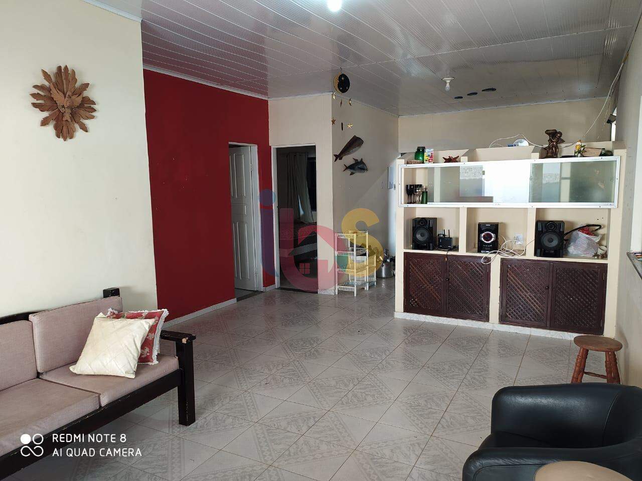 Casa à venda com 3 quartos, 280m² - Foto 2