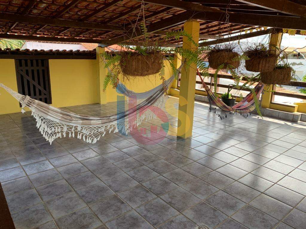 Casa à venda com 3 quartos, 197m² - Foto 18