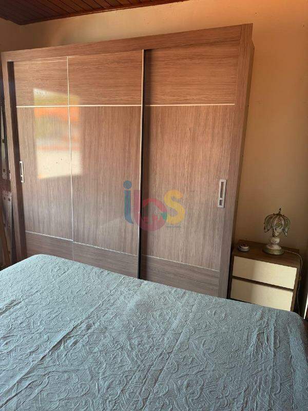 Casa à venda com 3 quartos, 210m² - Foto 15