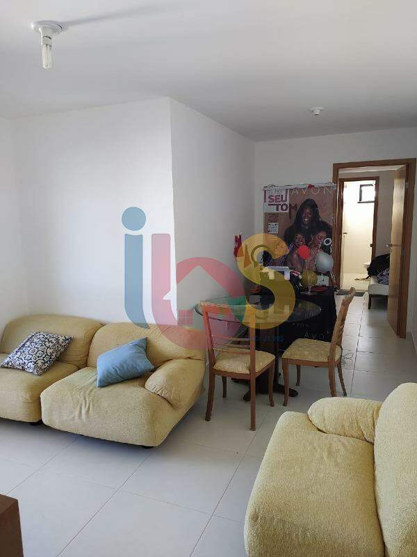 Apartamento à venda com 2 quartos, 69m² - Foto 4