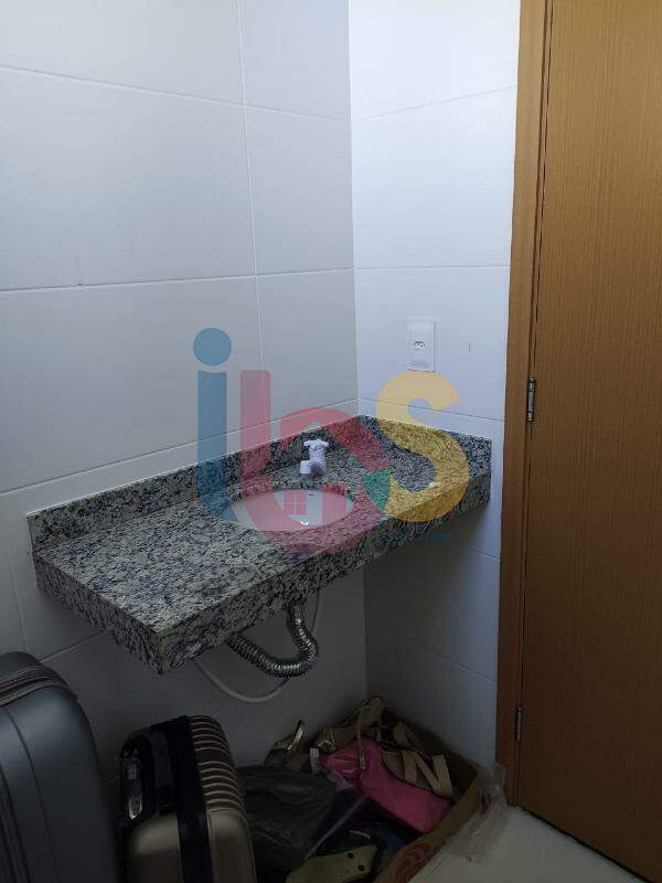 Apartamento à venda com 2 quartos, 69m² - Foto 9