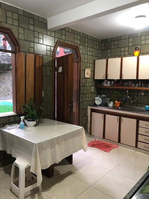 Casa à venda com 4 quartos, 600m² - Foto 13