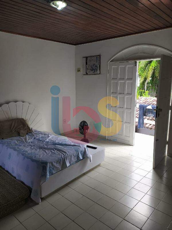 Casa à venda com 3 quartos, 250m² - Foto 10