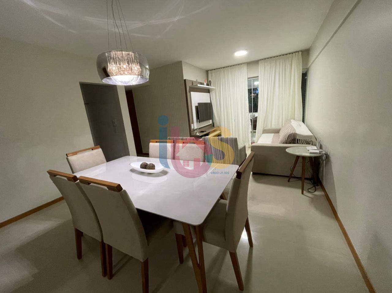 Apartamento à venda com 3 quartos, 77m² - Foto 1