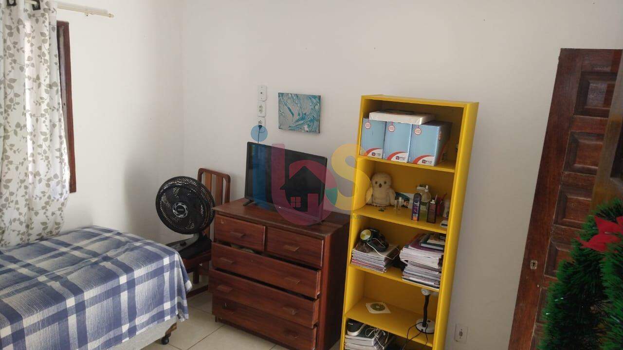 Casa à venda com 3 quartos, 80m² - Foto 7