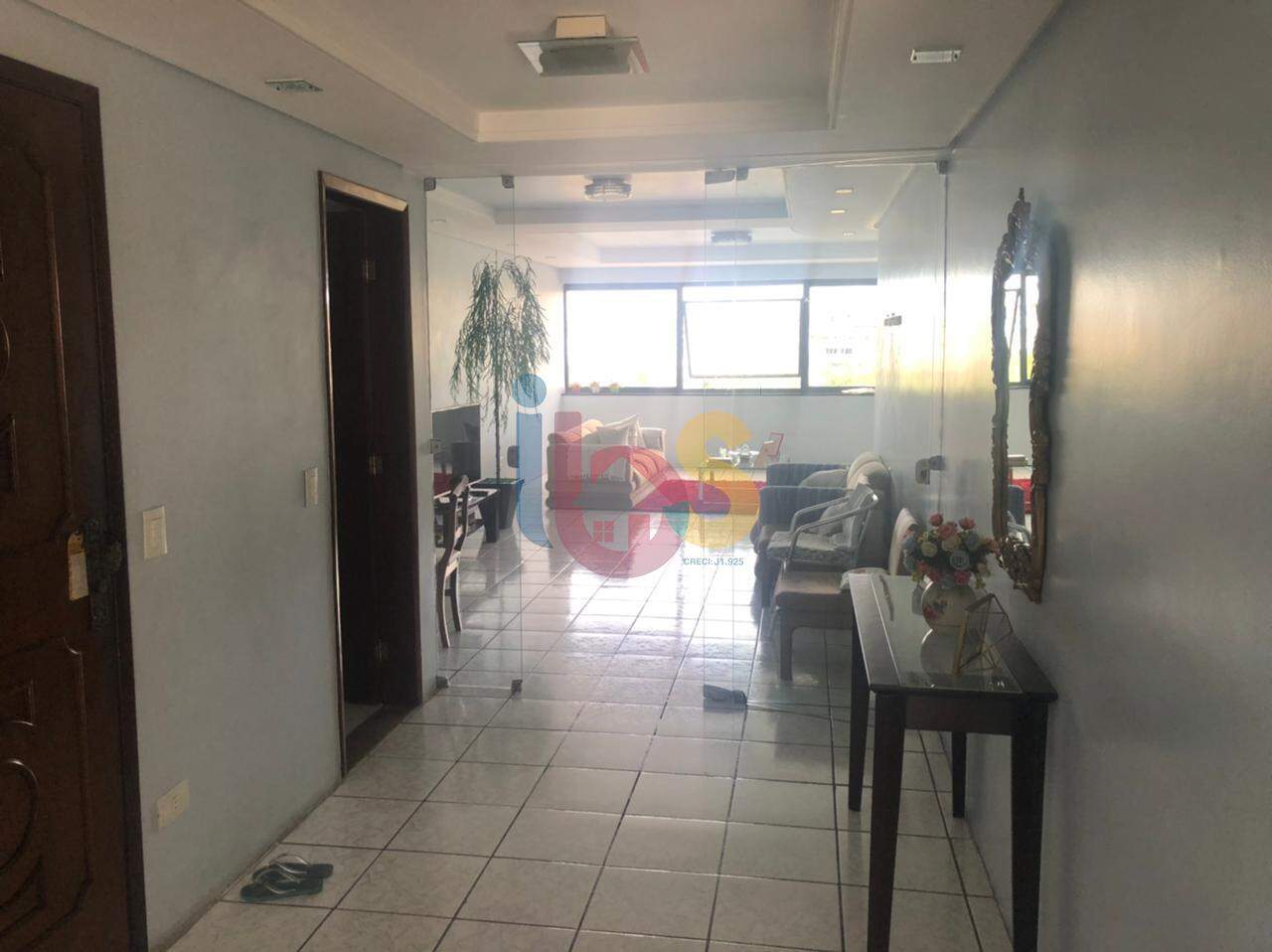 Apartamento à venda com 3 quartos, 173m² - Foto 9