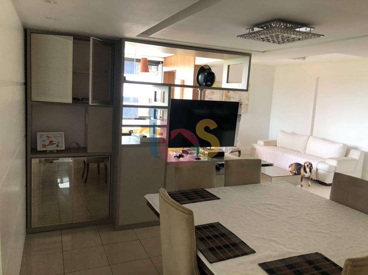 Apartamento à venda com 3 quartos, 202m² - Foto 3