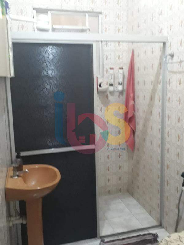 Casa à venda com 2 quartos, 100m² - Foto 10