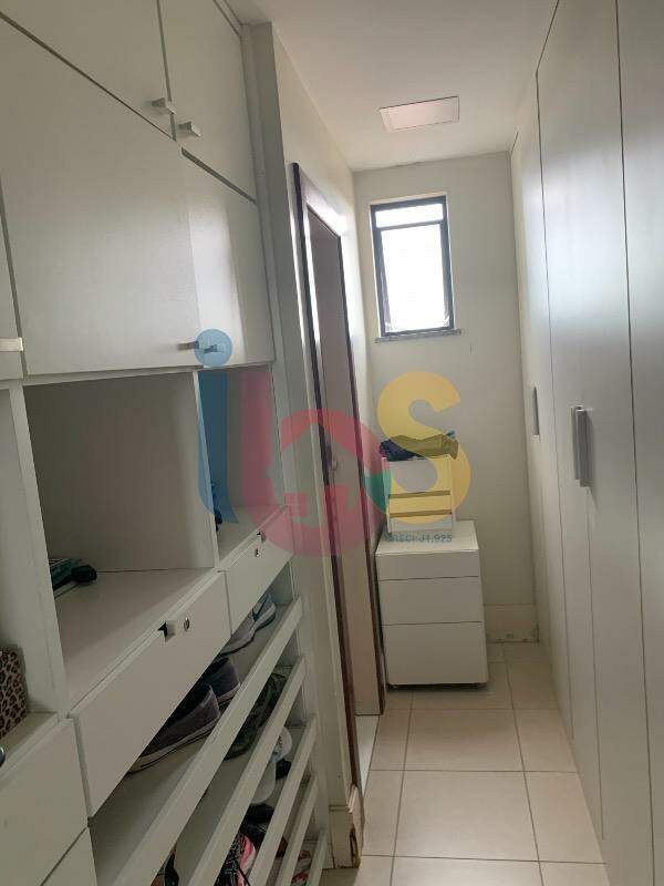 Apartamento à venda com 3 quartos, 160m² - Foto 17