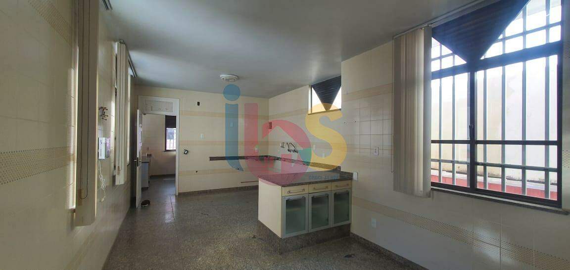Casa, 4 quartos, 450 m² - Foto 12