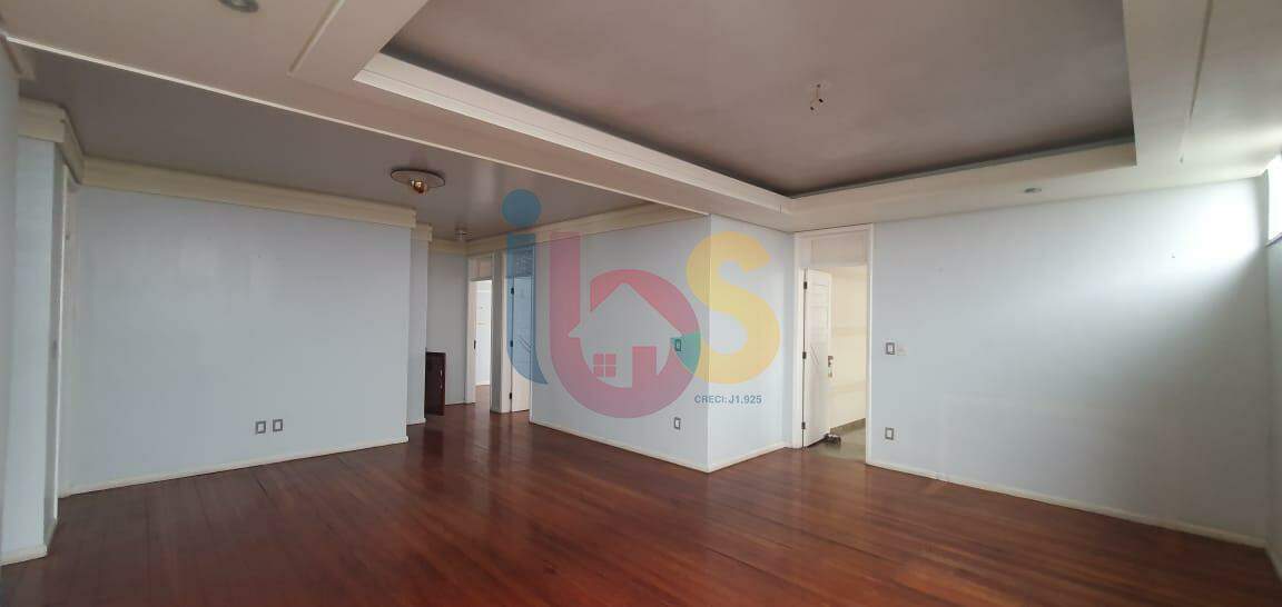 Casa, 4 quartos, 450 m² - Foto 2