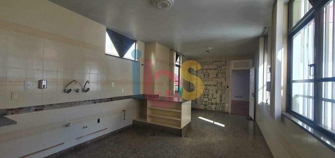 Casa, 4 quartos, 450 m² - Foto 11