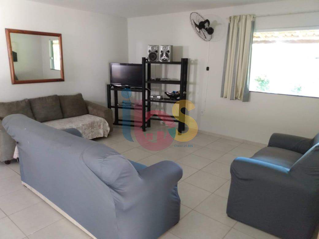 Casa à venda com 4 quartos, 160m² - Foto 3