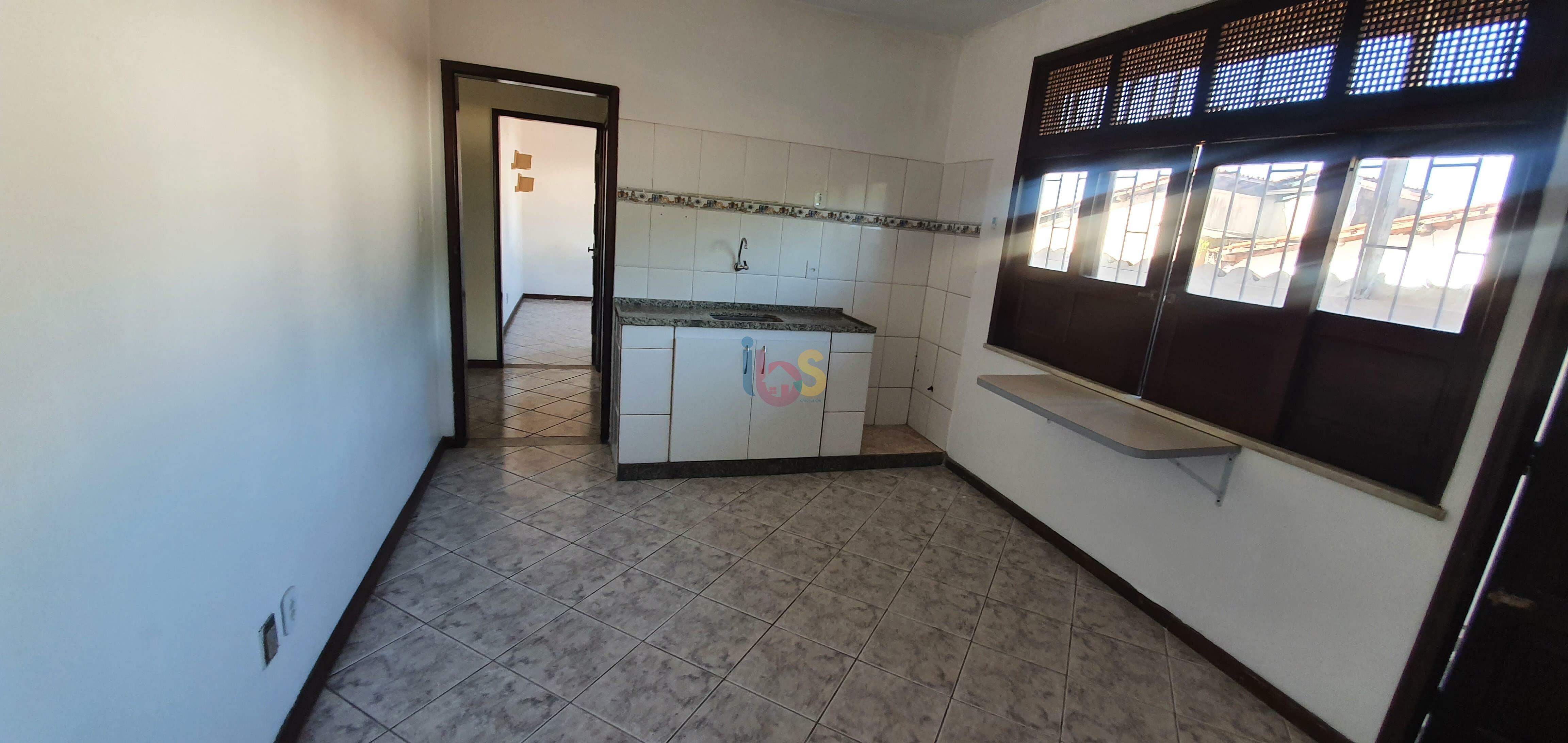 Casa à venda com 5 quartos, 280m² - Foto 6