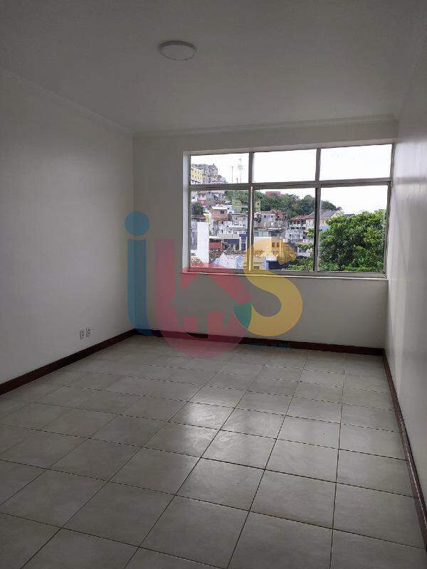 Apartamento à venda com 2 quartos, 80m² - Foto 4