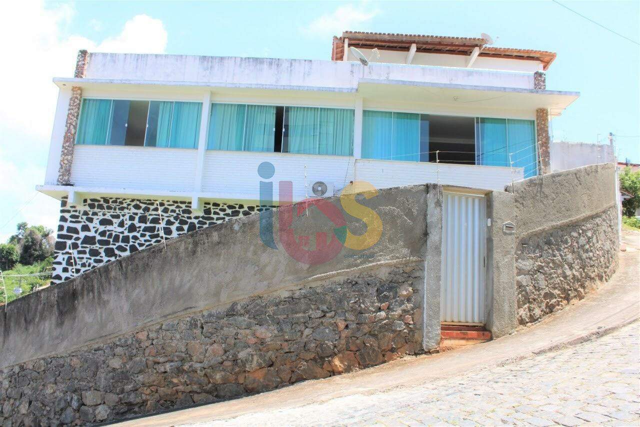 Casa à venda com 8 quartos, 321m² - Foto 11