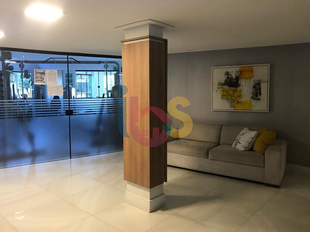 Apartamento à venda com 3 quartos, 160m² - Foto 1