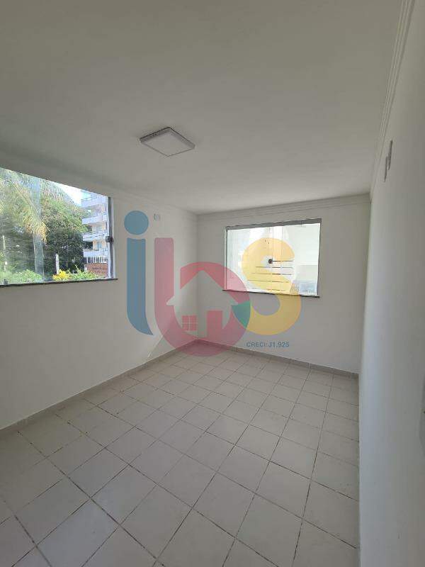 Apartamento à venda com 2 quartos, 78m² - Foto 3