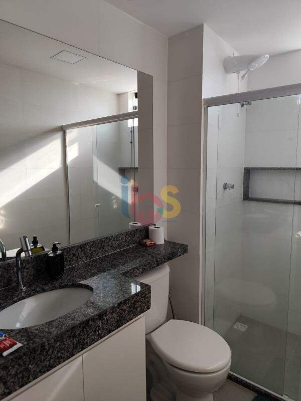 Apartamento à venda com 2 quartos, 62m² - Foto 11