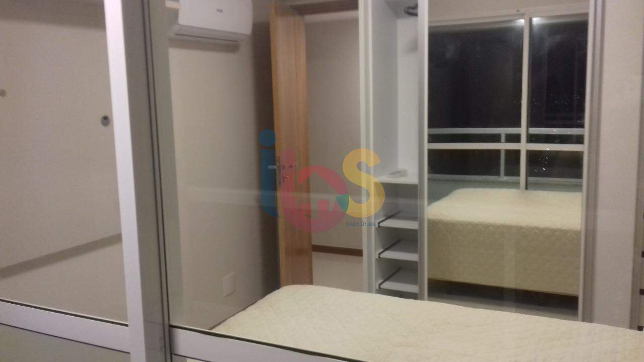 Apartamento à venda com 3 quartos, 130m² - Foto 13