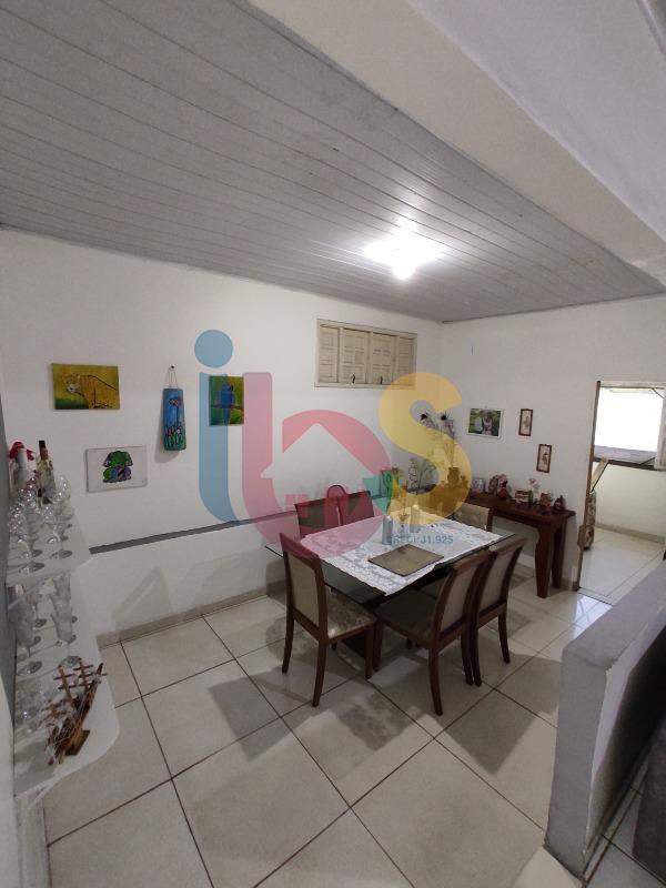 Casa à venda com 4 quartos, 97m² - Foto 4