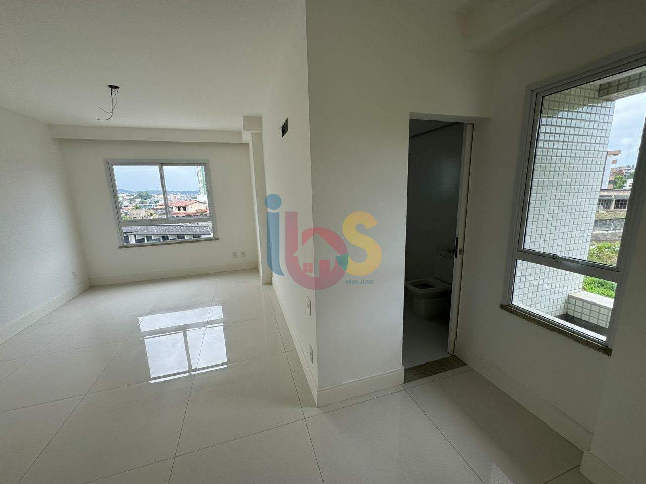 Apartamento à venda com 4 quartos, 198m² - Foto 9