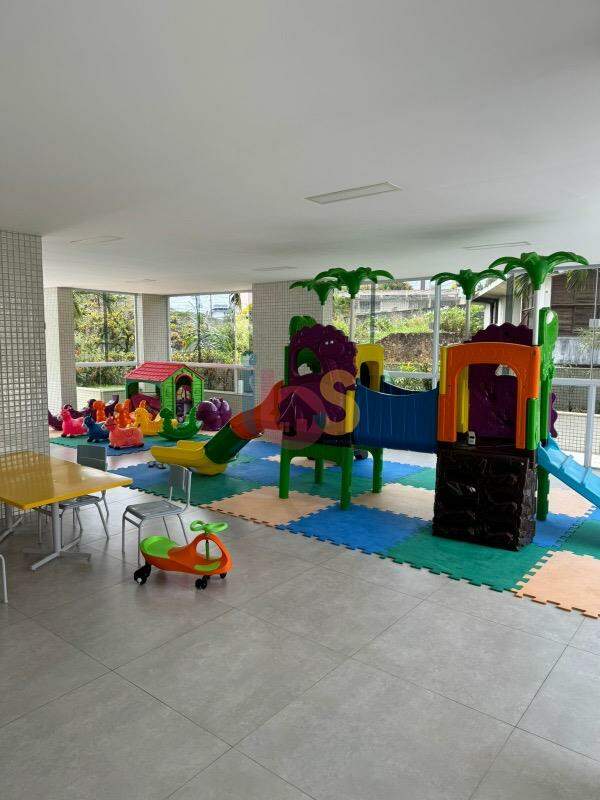 Apartamento à venda com 4 quartos, 198m² - Foto 23