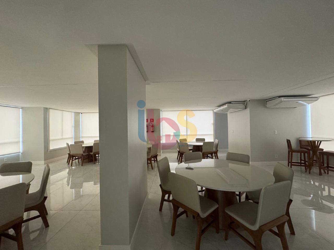 Apartamento à venda com 4 quartos, 198m² - Foto 18