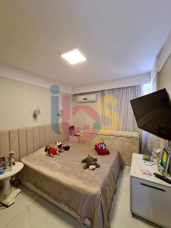 Apartamento à venda com 3 quartos, 278m² - Foto 19