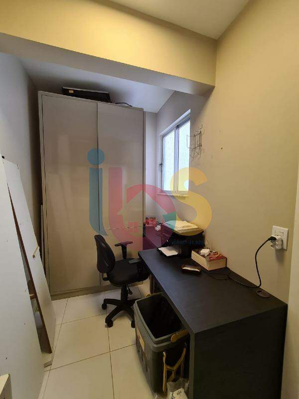 Apartamento à venda com 3 quartos, 278m² - Foto 14