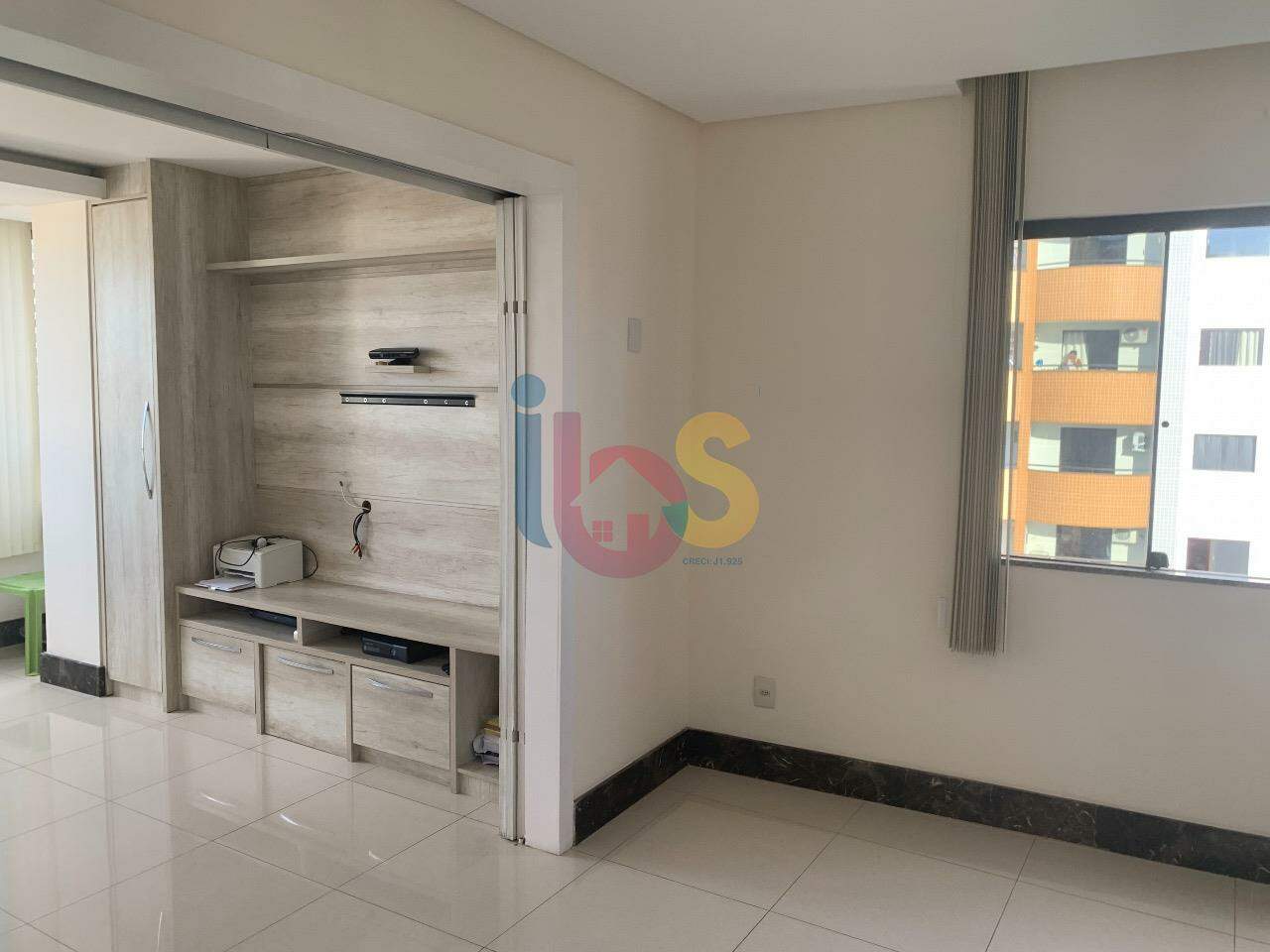 Apartamento à venda com 2 quartos, 229m² - Foto 4