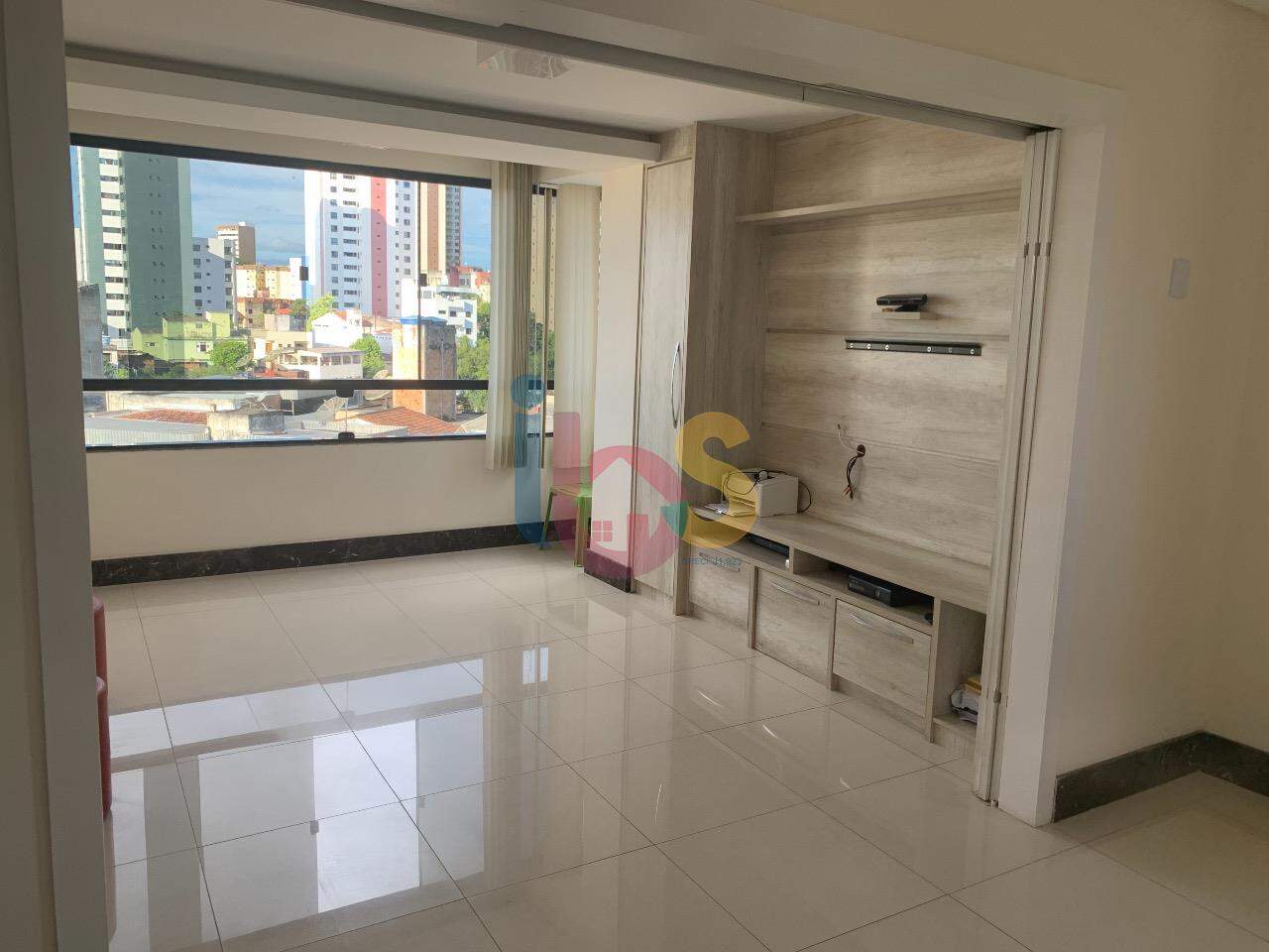 Apartamento à venda com 2 quartos, 229m² - Foto 1