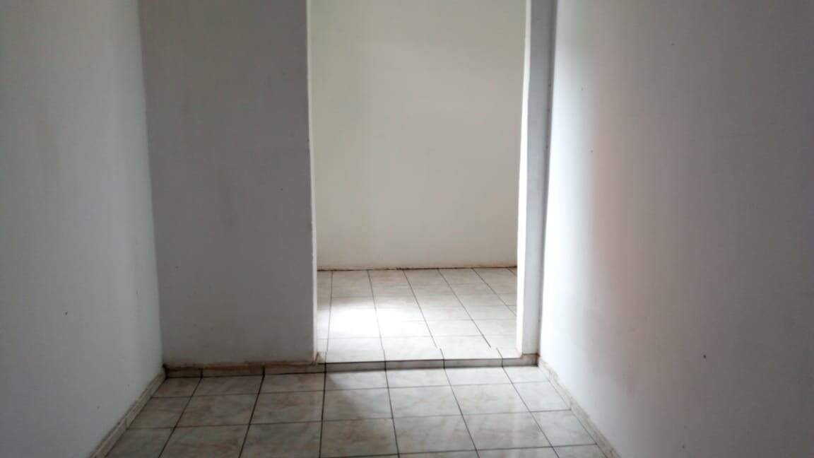 Apartamento à venda com 3 quartos, 130m² - Foto 17