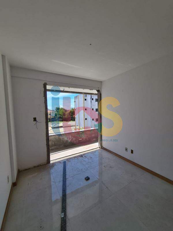 Apartamento à venda com 2 quartos, 62m² - Foto 5