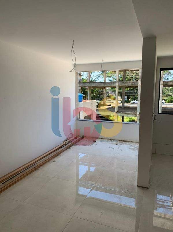 Apartamento à venda com 2 quartos, 64m² - Foto 3