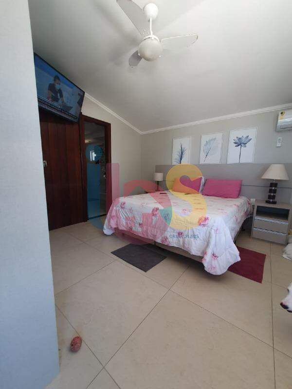 Casa à venda com 4 quartos, 140m² - Foto 15