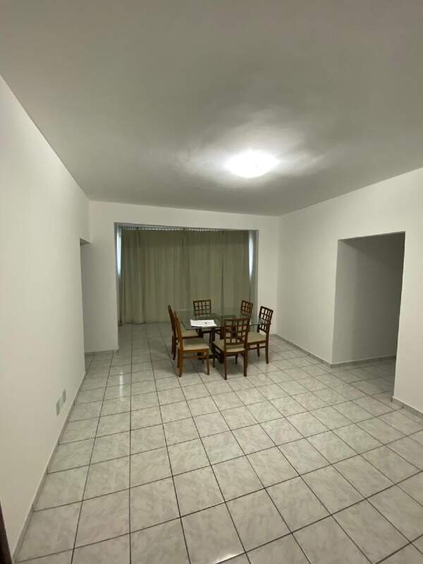 Apartamento à venda com 4 quartos, 140m² - Foto 7