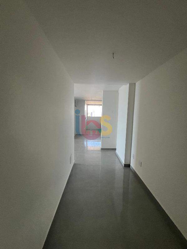 Apartamento à venda com 2 quartos, 96m² - Foto 2