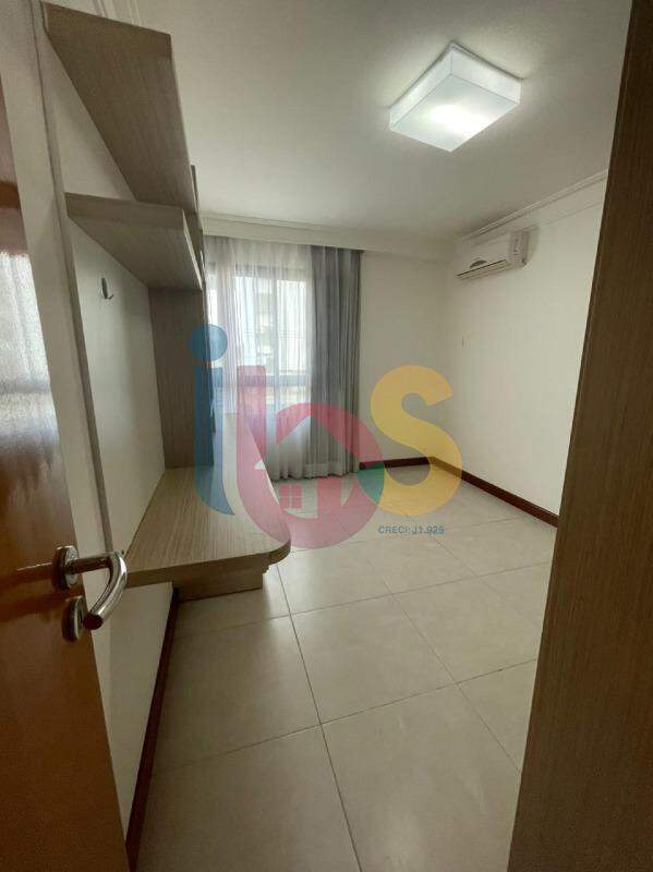 Apartamento à venda com 3 quartos, 130m² - Foto 6