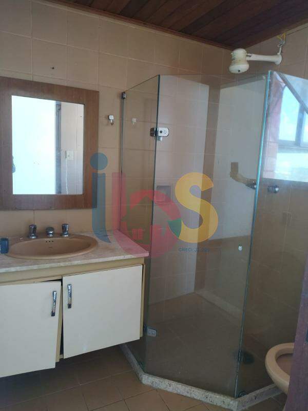 Apartamento à venda com 4 quartos, 196m² - Foto 18